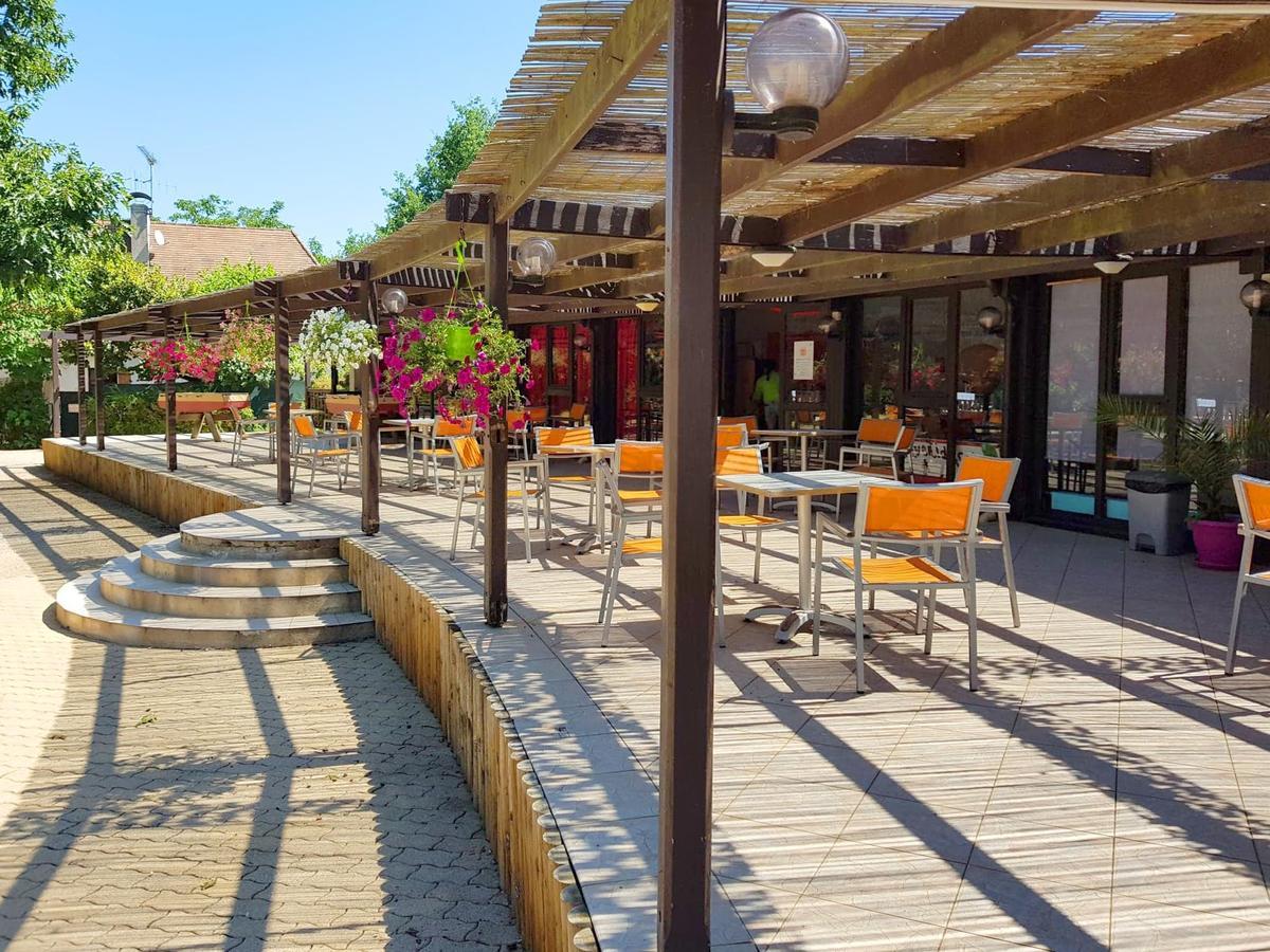 Vvf Dordogne Lot Hotel Gluges Exterior foto